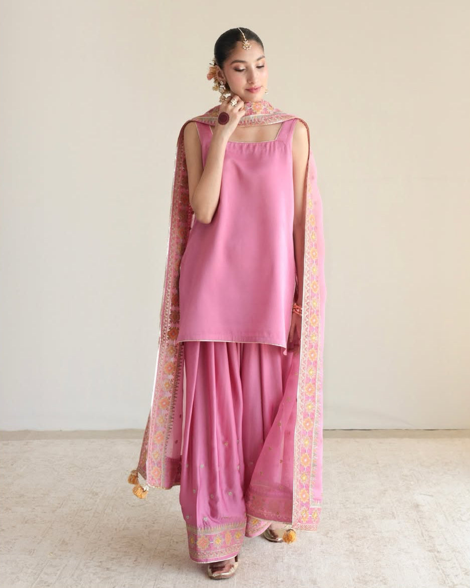 Ishq Farshi Salwar Set