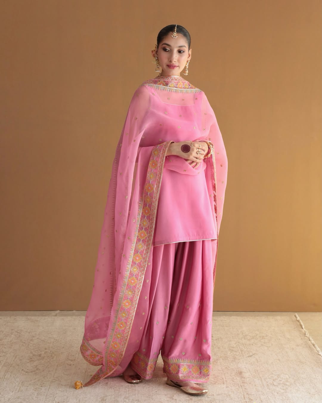 Ishq Farshi Salwar Set